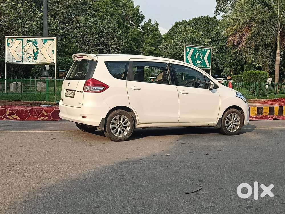 Maruti Suzuki Ertiga Vxi Abs, 2014, Petrol