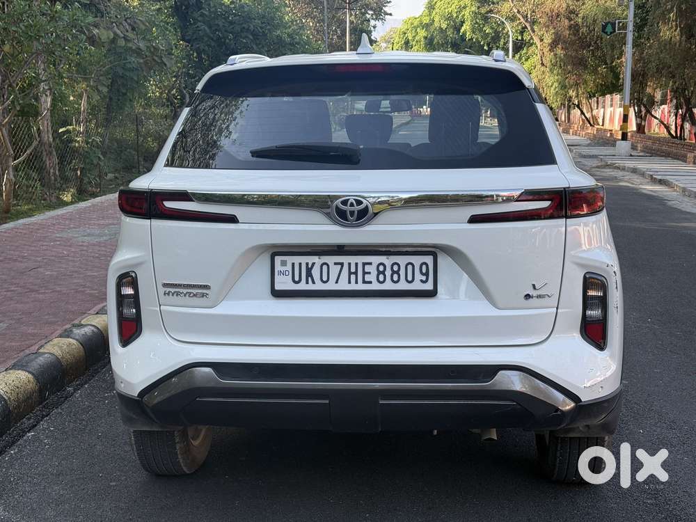 Toyota Urban Cruiser Hyryder V Hybrid Aero Edition, 2025, Petrol