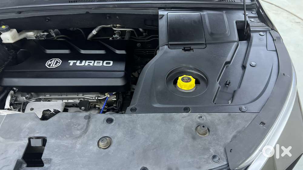 Mg Hector Plus 1.5 Sharp Dct, 2023, Petrol