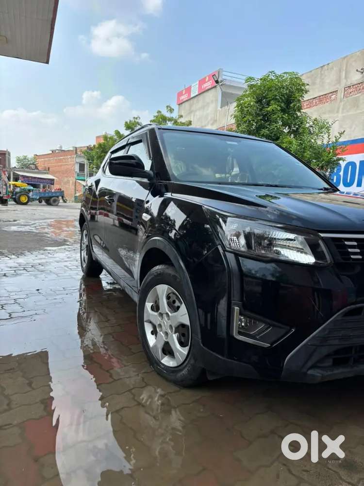 Mahindra Xuv300 Diesel 2022 First Owner