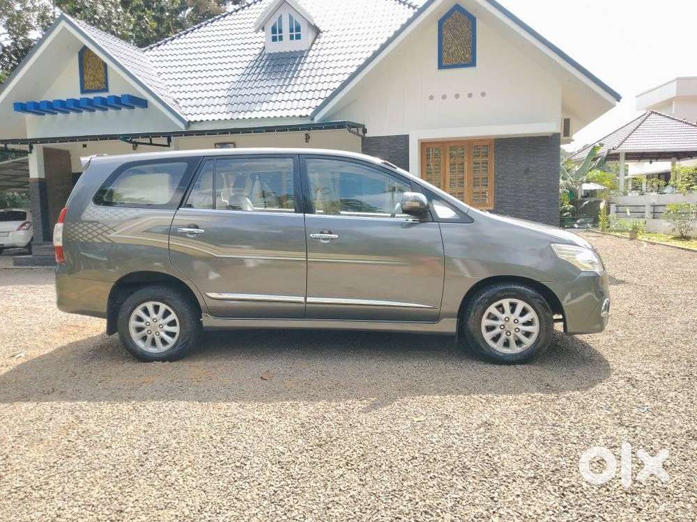 Toyota Innova 2.5 Z Diesel 7 Seater, 2013, Diesel