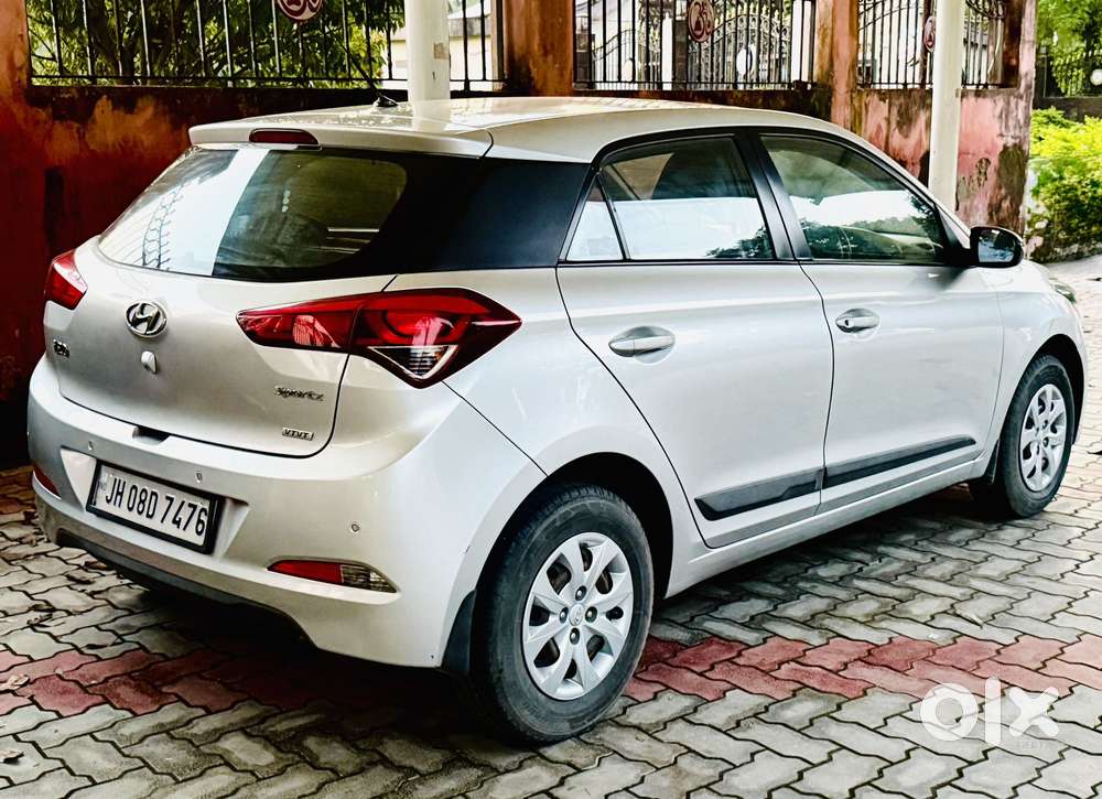 Hyundai Elite I20 Sportz Plus, 2015, Petrol