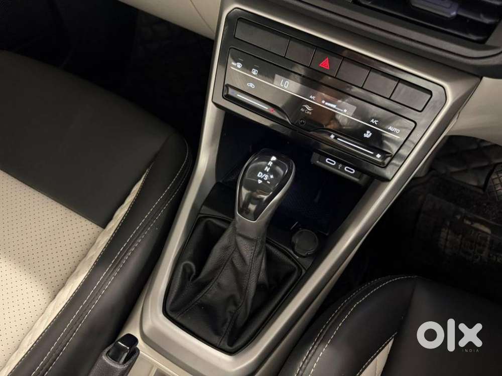 Volkswagen Taigun 1.0 Tsi Highline At, 2021, Petrol
