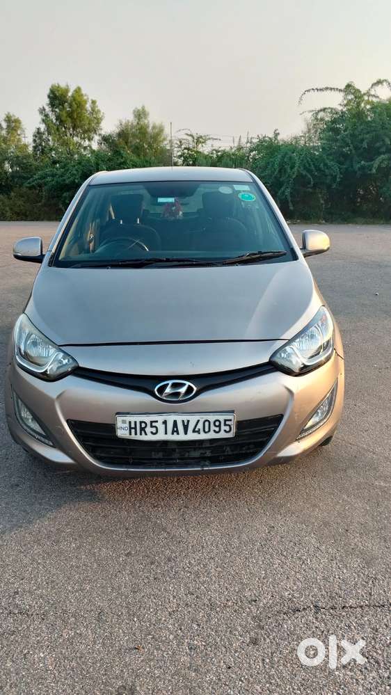 Hyundai I20 Sportz 1.2 Bs-iv, 2013, Petrol