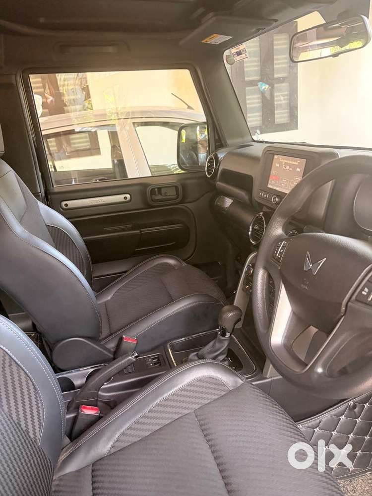 Mahindra Thar-petrol Automatic