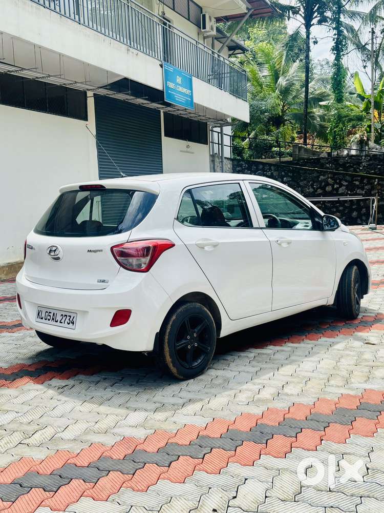 Hyundai Grand I10 Magna, 2015, Petrol