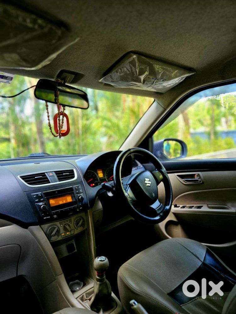 Maruti Suzuki Swift Dzire Vxi(o) Mt, 2015, Petrol