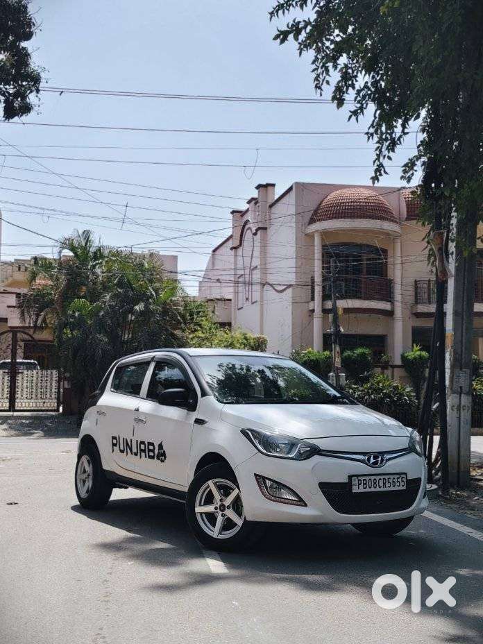 Hyundai I20 Sportz 1.2 Bs-iv, 2014, Petrol