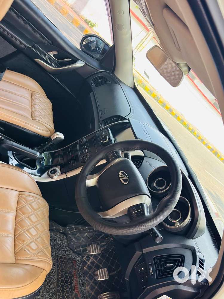 Mahindra Xuv500 W11 Option, 2018, Diesel