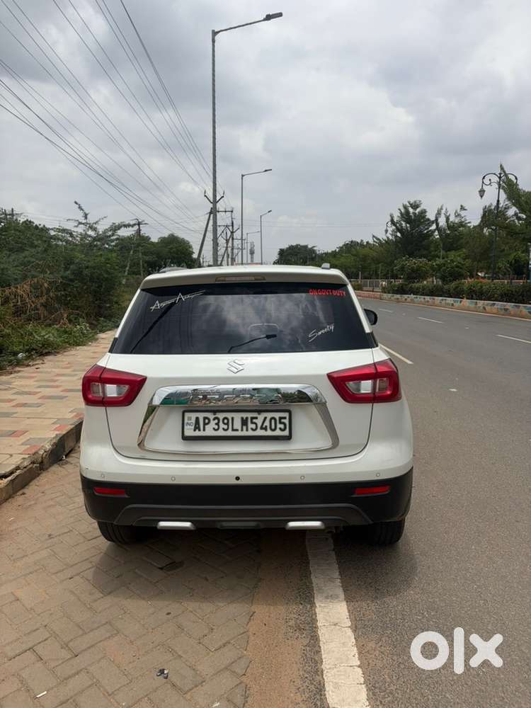 Maruti Suzuki Brezza 2021 Petrol 106199 Km Driven