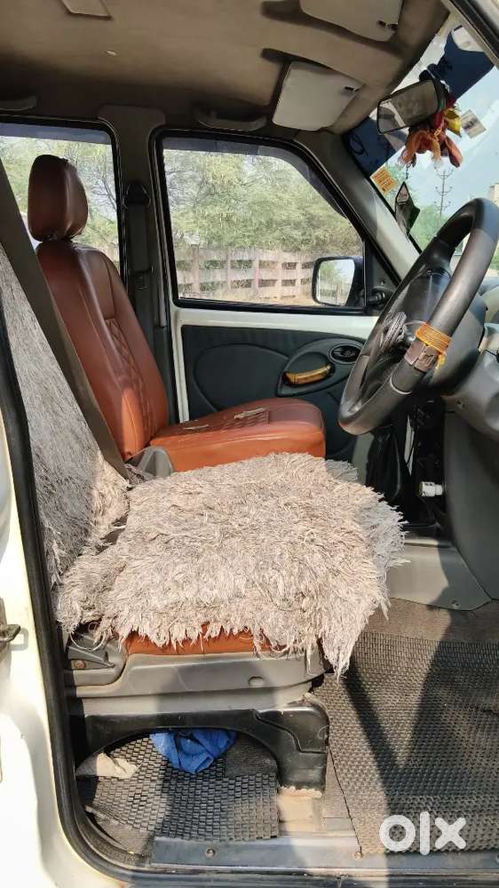 New Tyer, Well Maintained,smooth Engein, Only Ac Work