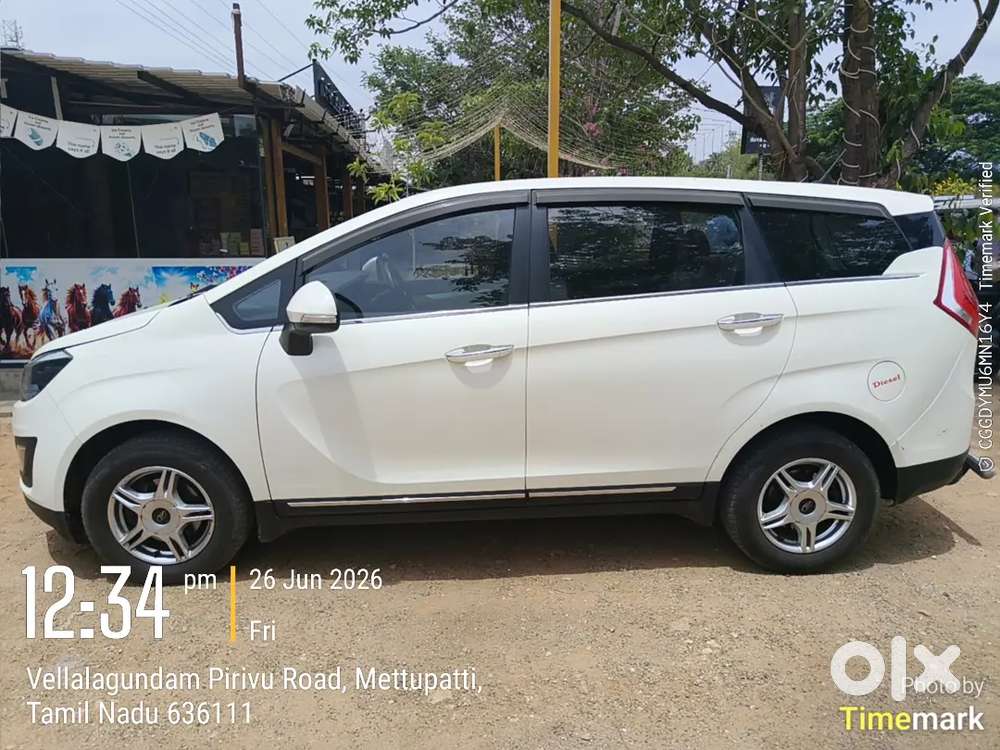 Mahindra Marazzo 1.5 2019