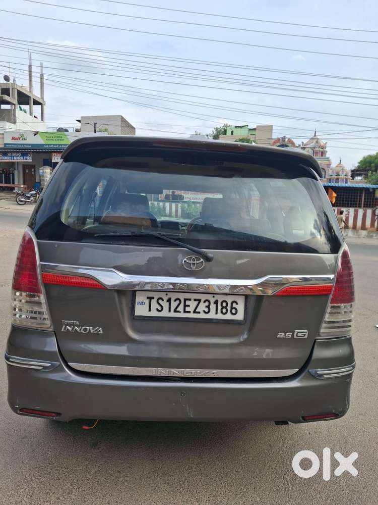 Toyota Innova 2.5 G (diesel) 7 Seater Bs Iv, 2009, Diesel