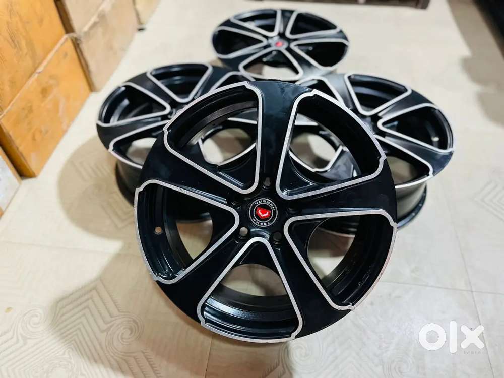 17!inch Creta Seltos innova Crysta Hyryder Alloy wheels set of 4