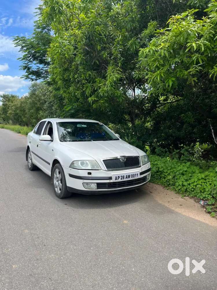 Skoda Laura 2007 Diesel 180000 Km Driven