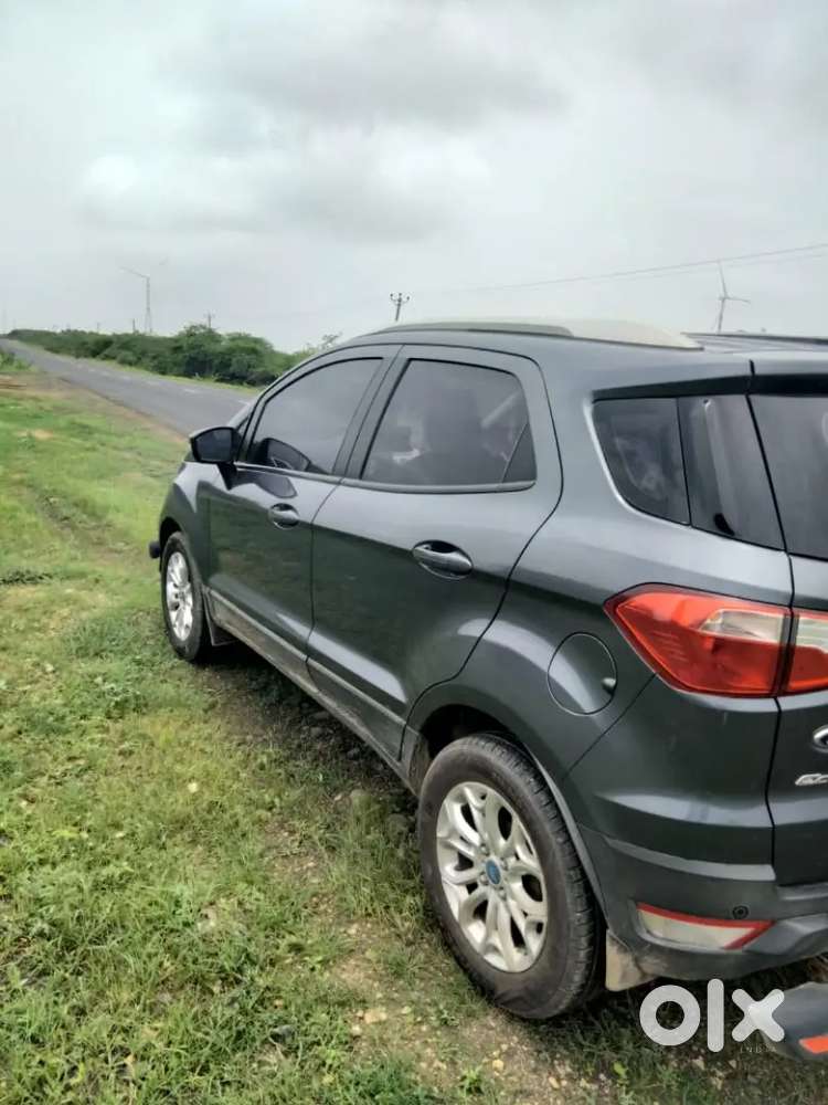 Ford Ecosport 2017 Petrol 43000 Km Driven