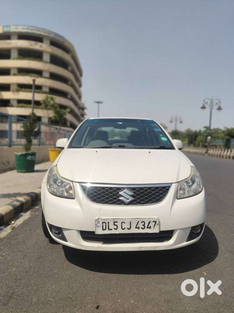 Maruti Suzuki Sx4 Zxi (opt), 2013, Petrol