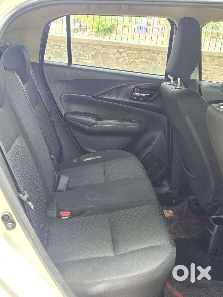 Maruti Suzuki Swift, 2024, Petrol