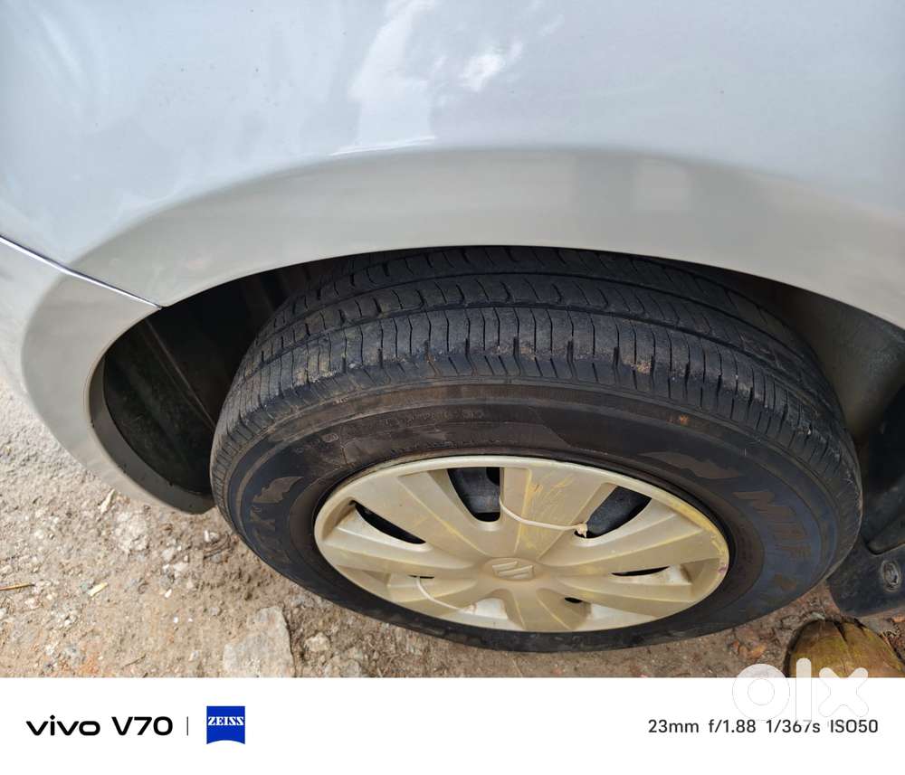 Maruti Suzuki Swift Dzire Vxi, 2012, Petrol