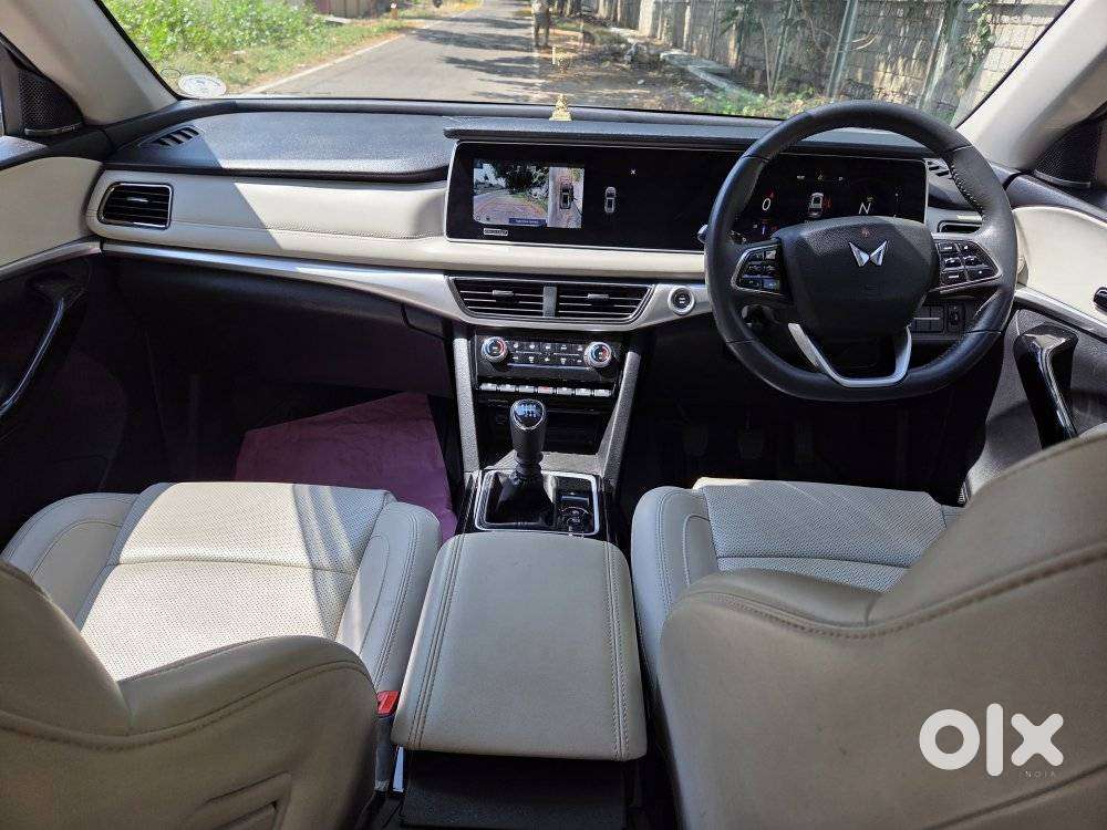 Mahindra Xuv700 2.2 Ax 7 Diesel Mt Luxury Pack Str, 2024, Diesel