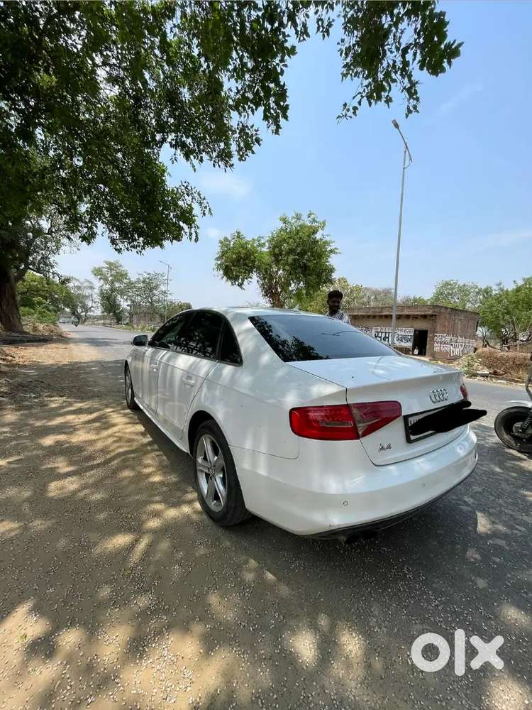 Tyre 70%hai Aur Gadi Mein Kuchh Kam Nahin Hai