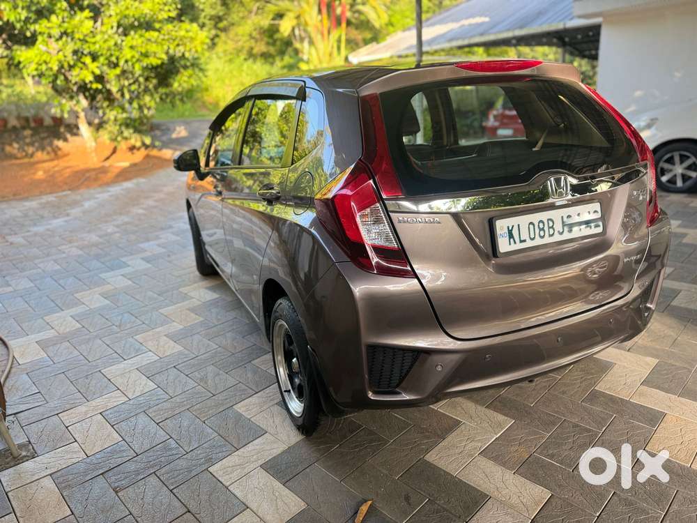 Honda Jazz S Mt I-vtec, 2016, Petrol