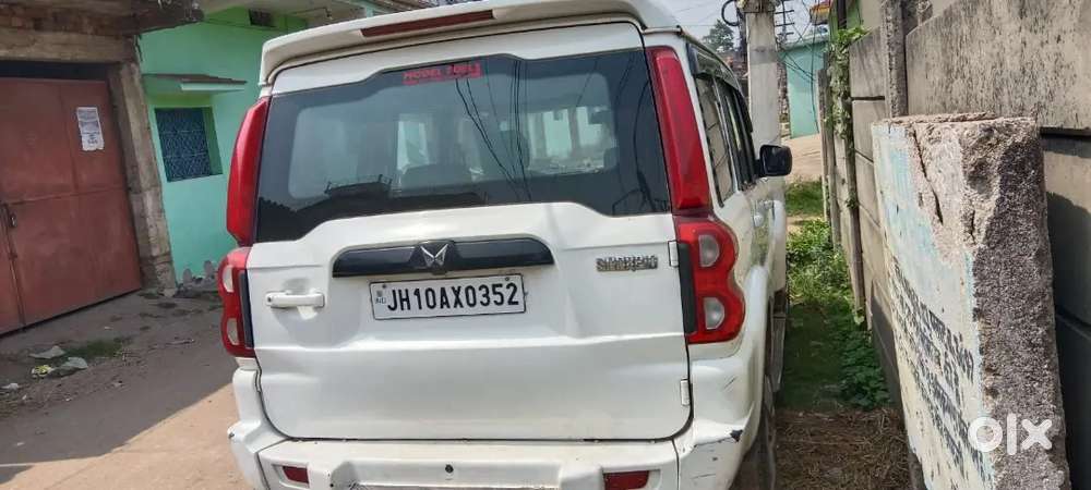 Mahindra Scorpio 2016 Diesel 185000 Km Driven