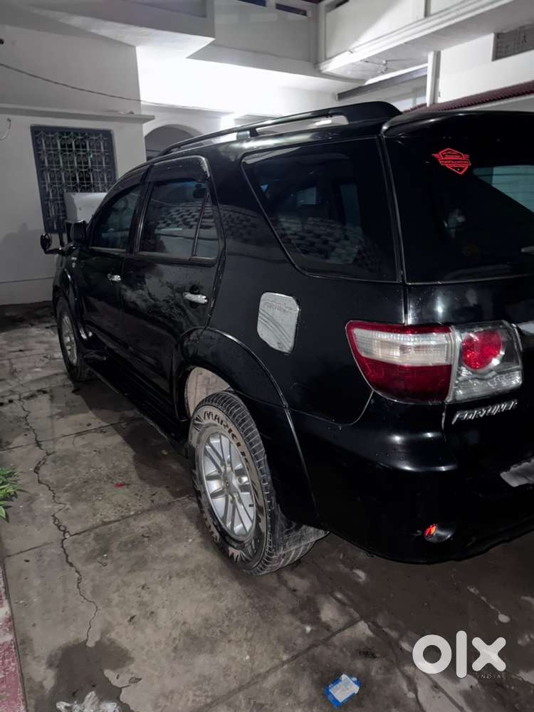 Toyota Fortuner 2010 Diesel