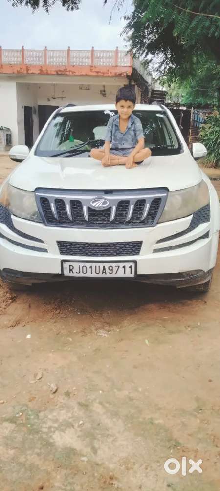 Mahindra Xuv500 2014 Diesel 85000 Km Driven