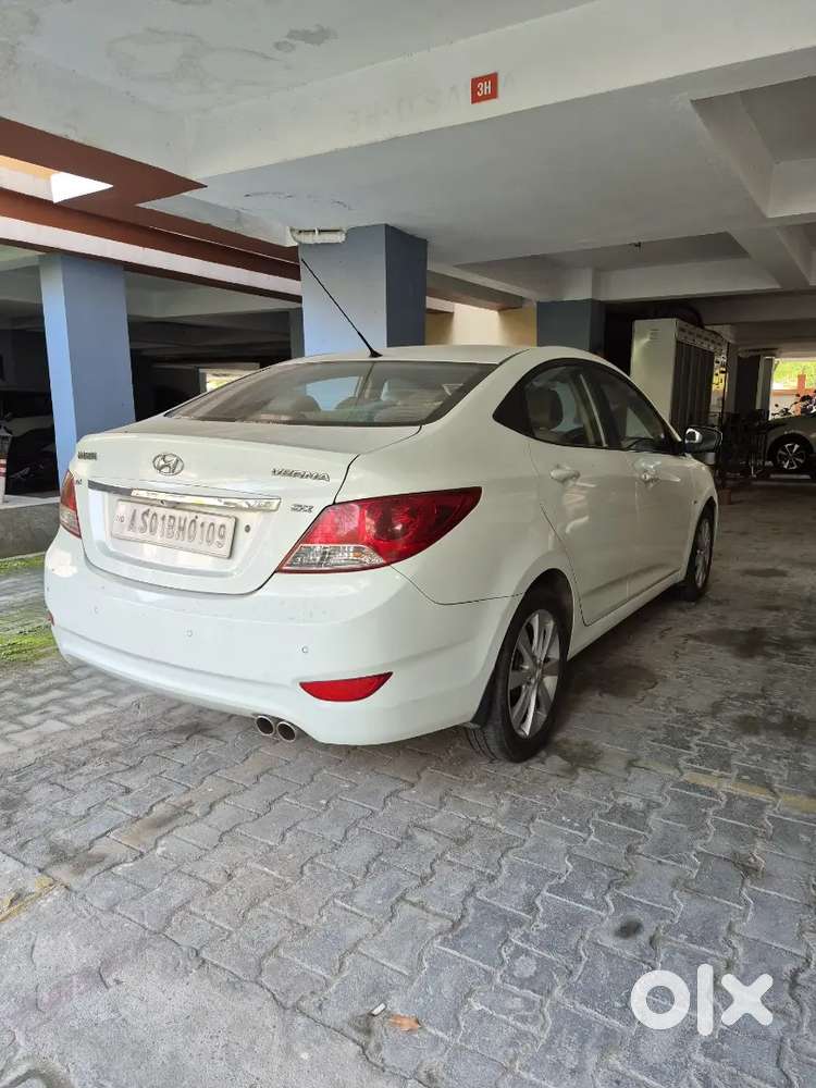 Hyundai Verna Fluidic Petrol Manual 2013