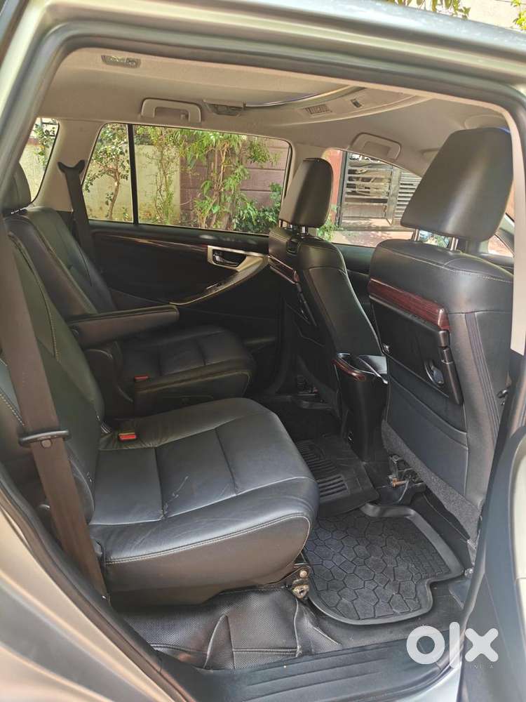 Toyota Innova Crysta 2.4 Z 7 Str, 2017, Diesel