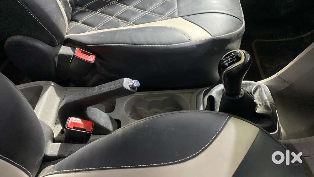 Tata Tiago 1.2 Revotron Xt, 2016, Petrol