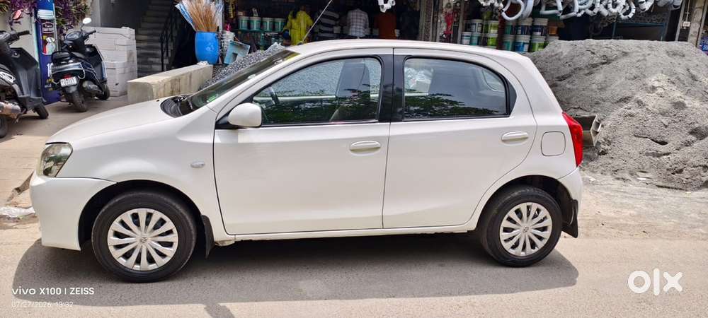 Toyota Etios Liva 2013