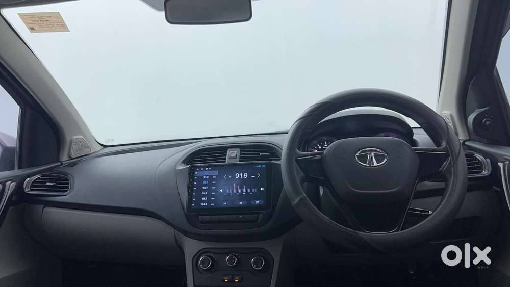 Tata Tiago 1.2 Revotron Xt, 2017, Petrol