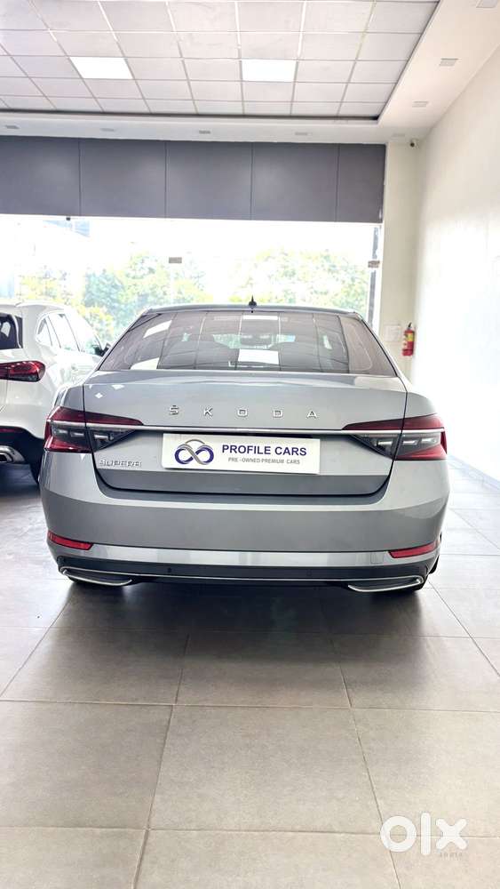 Skoda Superb 2.0 Tsi At L&k, 2021, Petrol