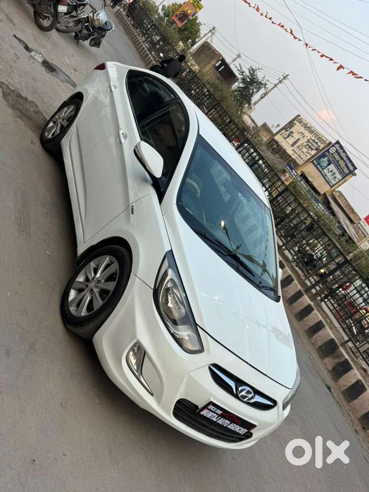 Hyundai Verna Fluidic 1.6 Crdi Sx, 2013, Diesel