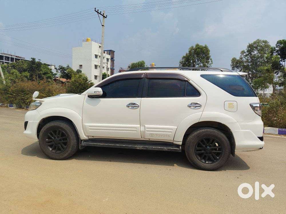 Toyota Fortuner Legender 4x4 At 2.8, 2014, Diesel