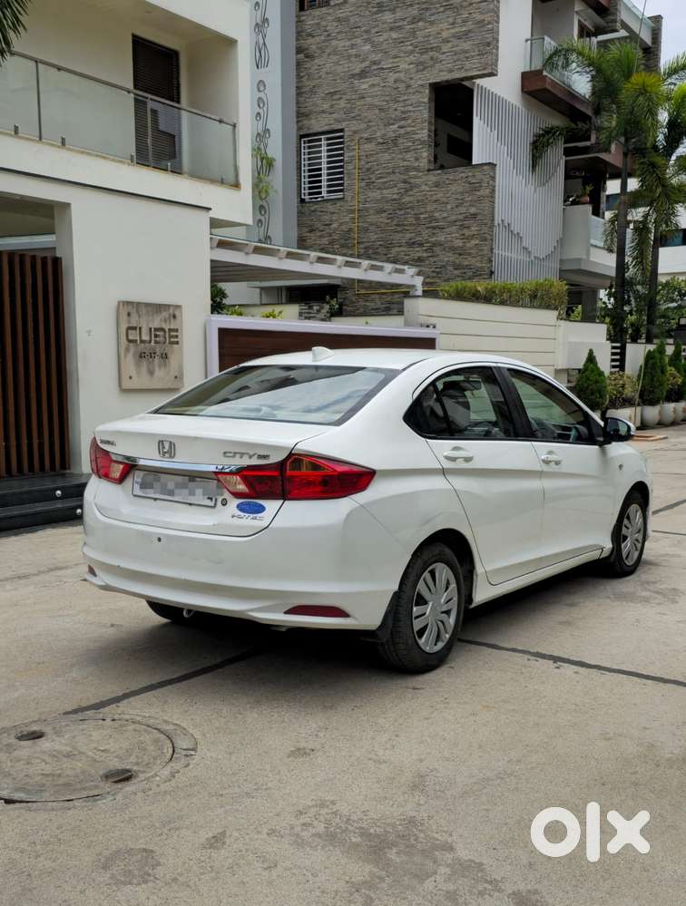 Honda City V Mt, 2015, Diesel
