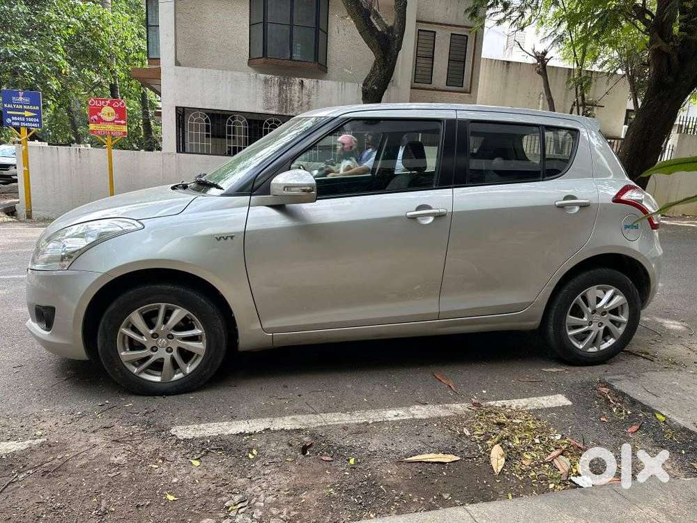 Maruti Suzuki Swift Vvt Zxi, 2014, Petrol