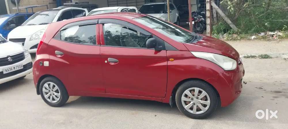 Hyundai Eon Lpg 2012 Year