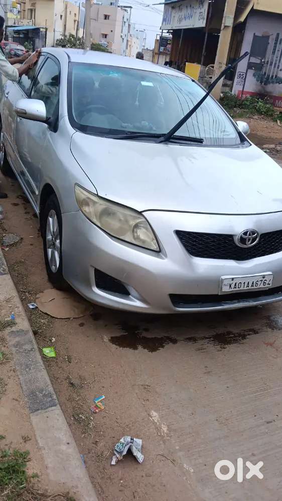 Toyota Corolla Altis 2011