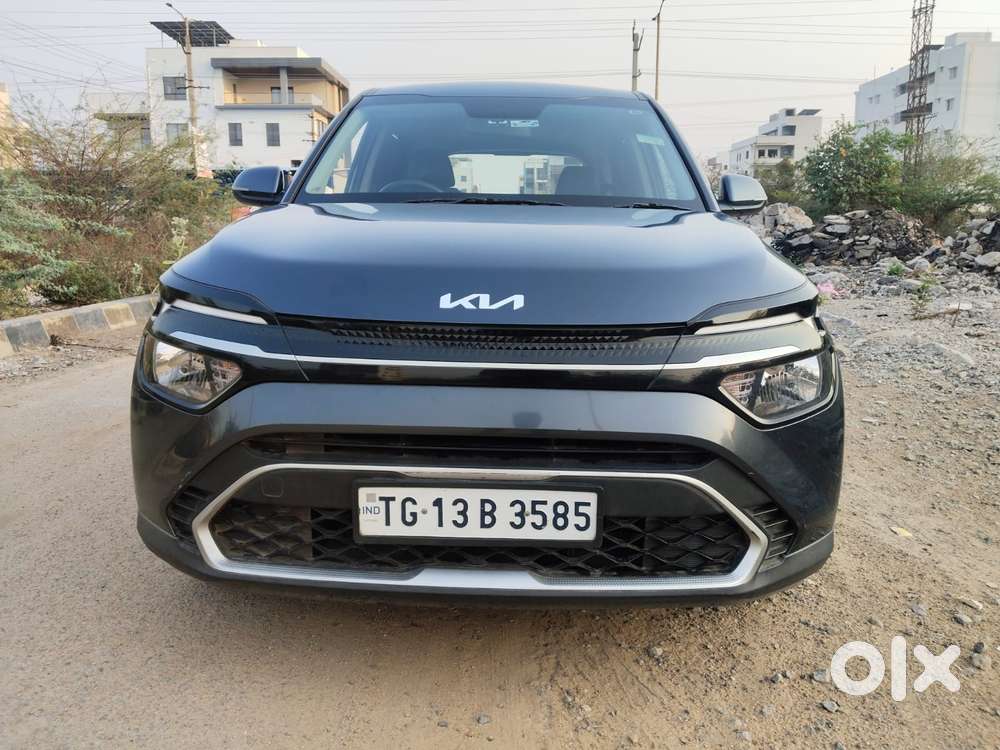 Kia Carens D1.5 6mt Premium 07, 2024, Diesel