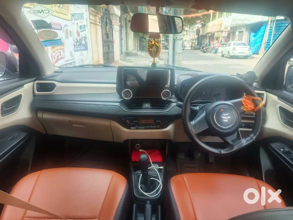 Maruti Suzuki Dzire 2025 Cng & Hybrids 5500 Km Driven