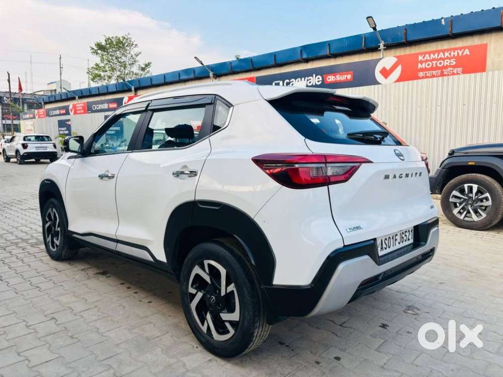 Nissan Magnite 1.0 Xv Premium Turbo Cvt (o), 2022, Petrol