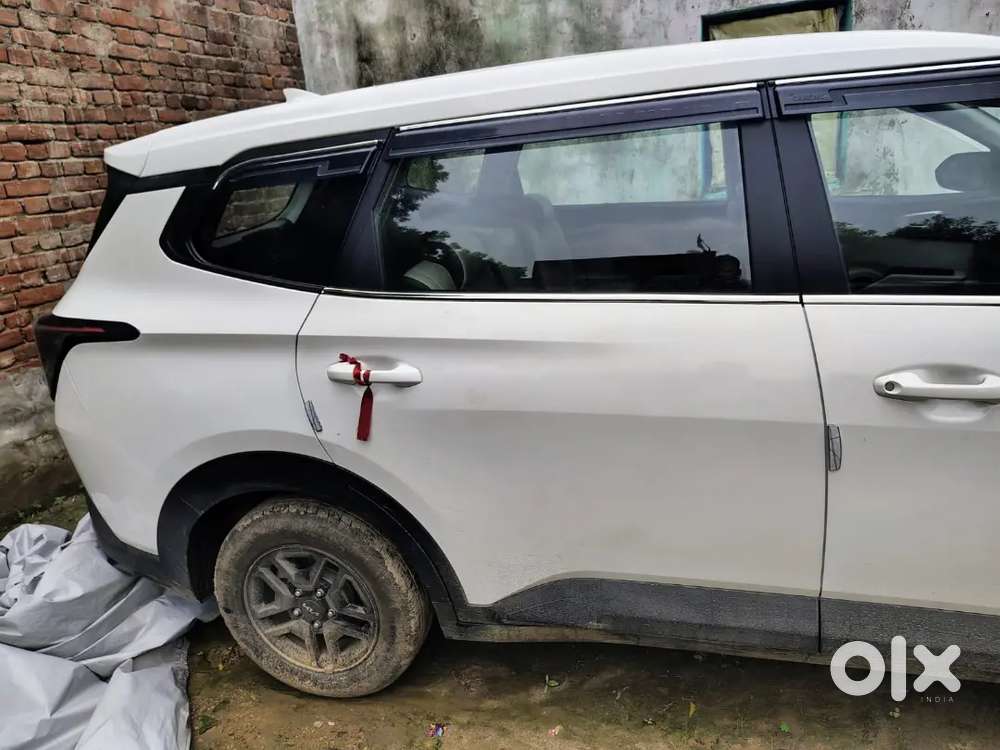 Kia Carens Clavis 2025