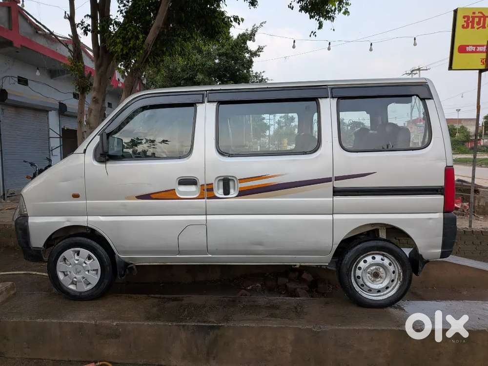 2018 Maruti Suzuki Eeco Smiles 7 Seater