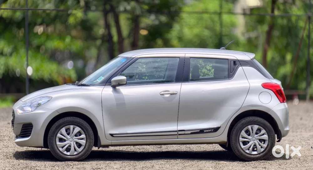 Maruti Suzuki Swift Vxi, 2021, Petrol