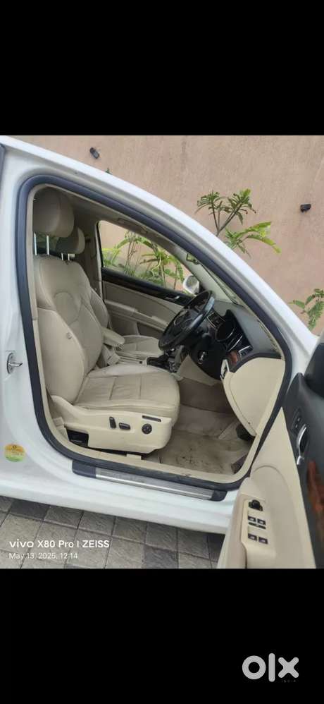 Skoda Superb, 2010, Petrol