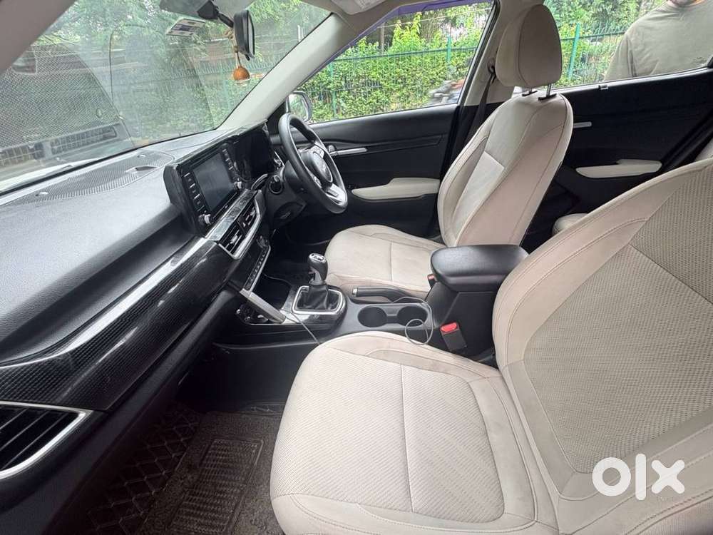 Kia Seltos Petrol 2022 (htk+ Imt Semi Automatic))
