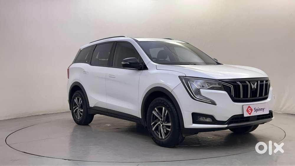 Mahindra Xuv700 2.2 Ax 5 Diesel At 7 Str, 2025, Diesel